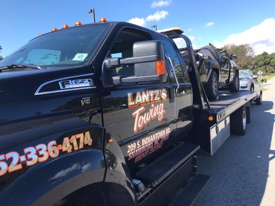 Vehicle on Lantz's flatbed